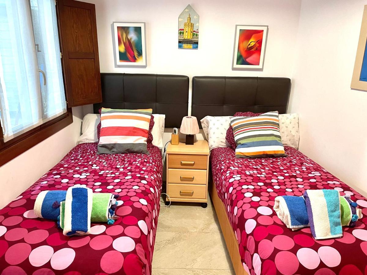 Apartamento Centro Plaza Salvador, Wifi Free& Parking Opcional Sevilla Buitenkant foto