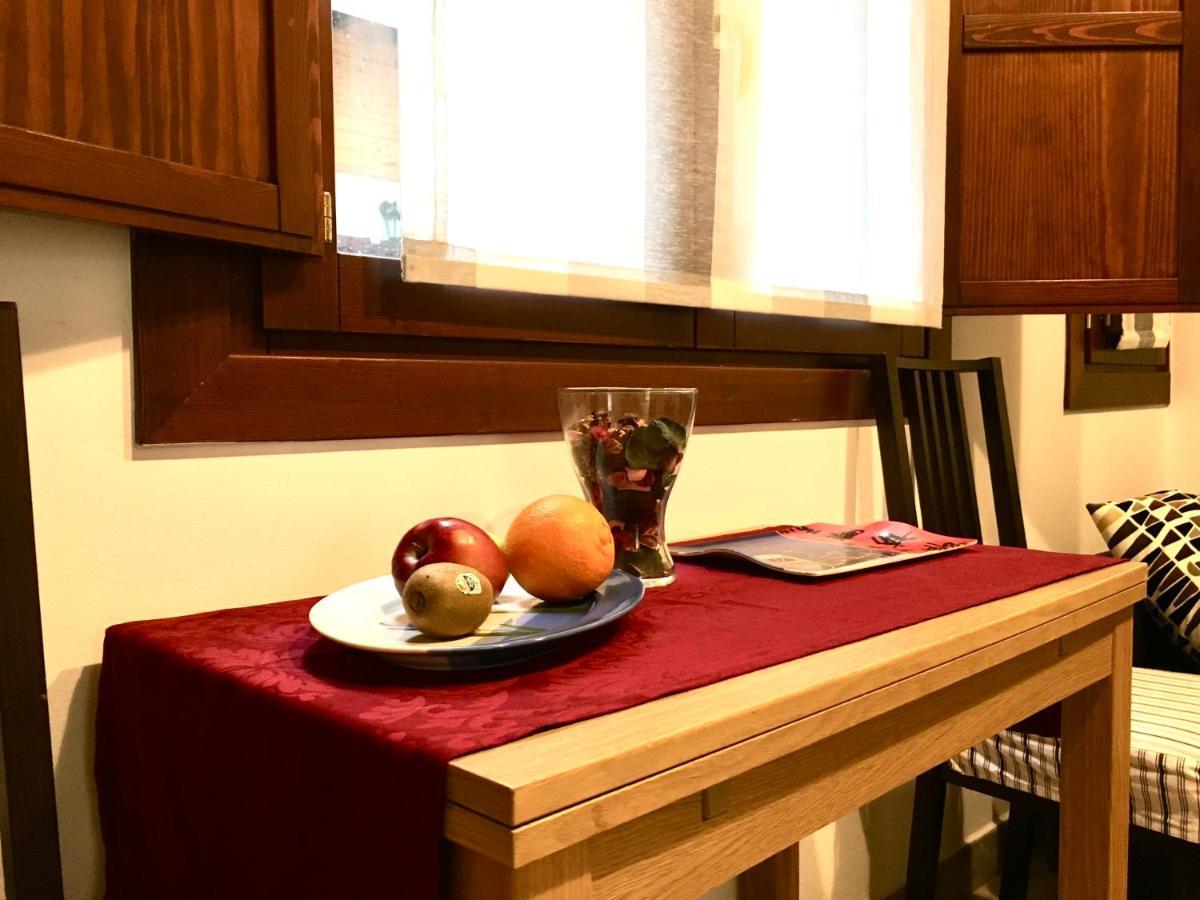 Apartamento Centro Plaza Salvador, Wifi Free& Parking Opcional Sevilla Buitenkant foto