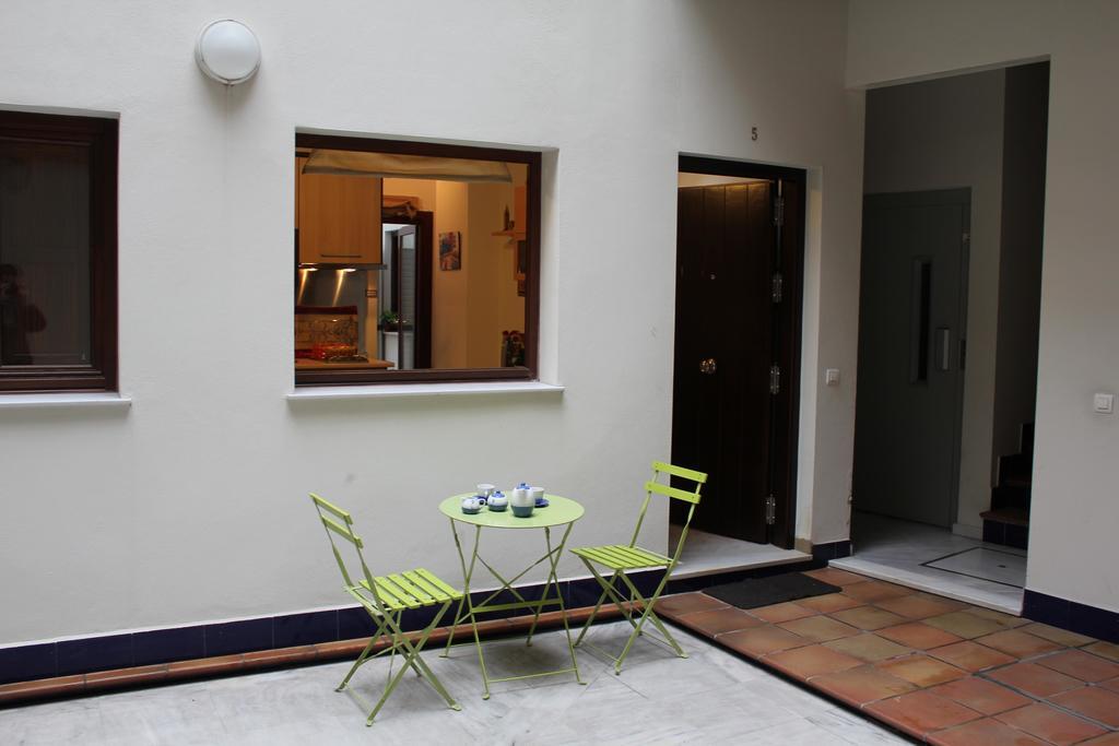 Apartamento Centro Plaza Salvador, Wifi Free& Parking Opcional Sevilla Buitenkant foto